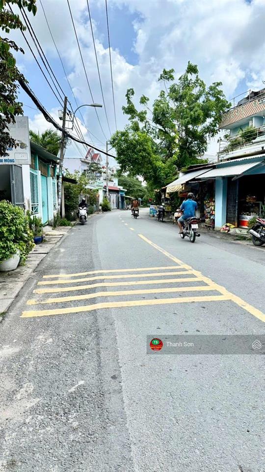Bán đất thổ cư dt 116m2 đường tân xuân 1