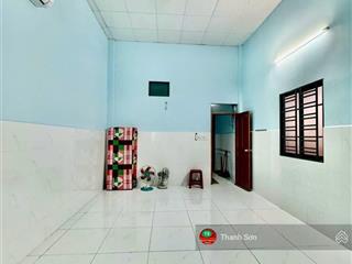 Cho thuê phòng trọ 25m2 đối diện trường đại học huflit