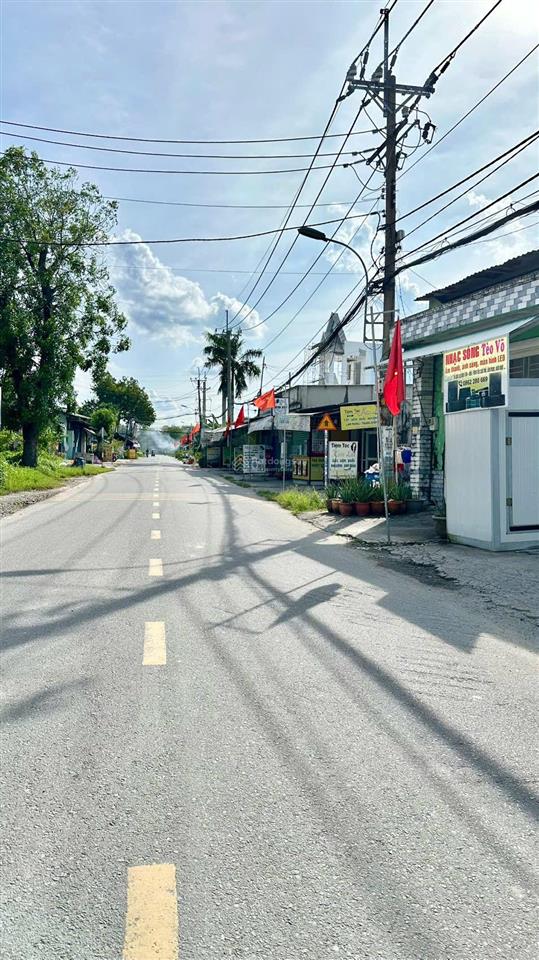 Bán nhà 155m2 sổ hồng riêng mặt tiền đường suối lội