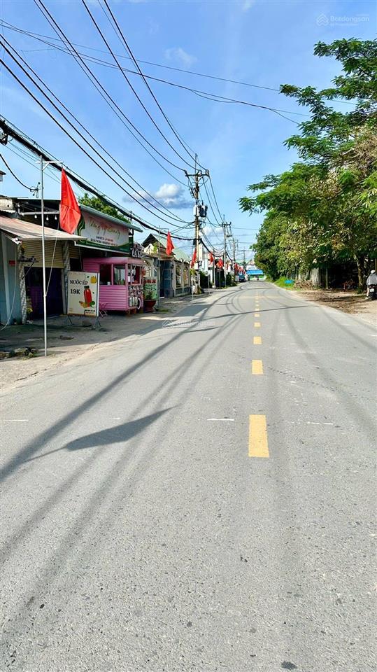 Bán nhà 155m2 sổ hồng riêng mặt tiền đường suối lội