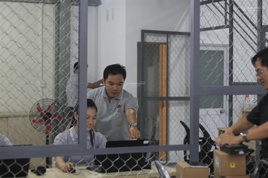 Kho diện tích thuê lớn nhỏ chứa hàng sỉ lẻ, tmđt, mỹ phẩm, tpcn, phần mềm kho quản lý theo barcodes