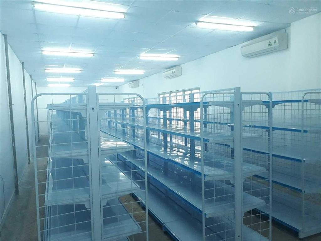 Kho hàng diện tích cho thuê lớn, nhỏ. có ô kệ, sàn trống cho thuê linh hoạt. kho vận hành nhập xuất