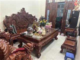 Dân xây chắc chắn nội thất gỗ xịn ô tô vào nhà 62m phúc lợi