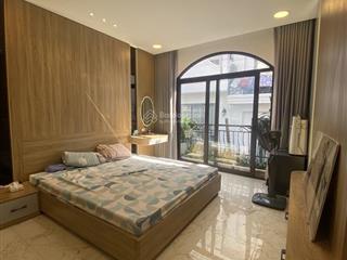 Nhà dân xâyphúc đồngô tô ngõ thôngô chờ thang máy