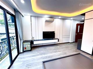 Nhà mới 6 tầng thang máy  vị trí đẹp, gần trường pháp  ngõ thông  gara ô tô 7c  gần công viên