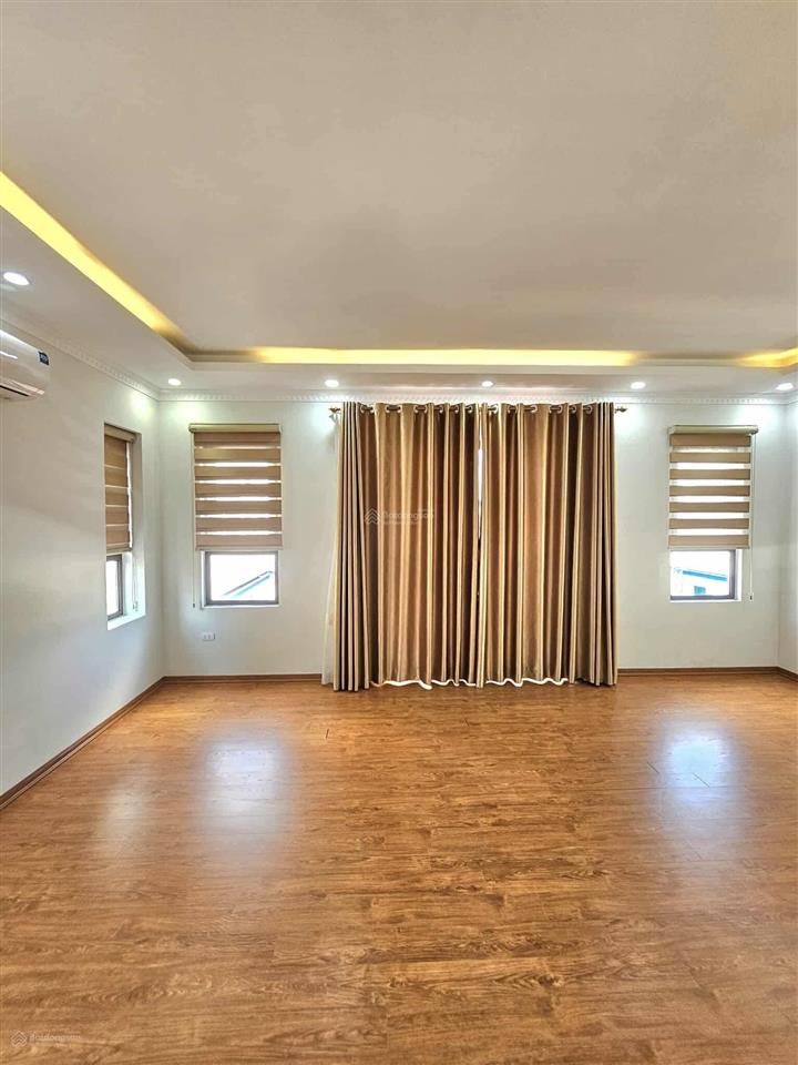 Cực đỉnh  ô tô tránh 6 tầng thang máy lô góc nhà nở hậu thông số hiếm, 40m2 giá 12 tỷ