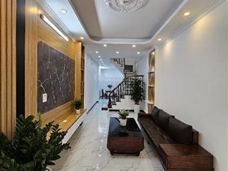 Ô chờ thang máy  nhà mới toanh ngõ nông và rộng nội thất siêu đẹp thiết kế hiện đại