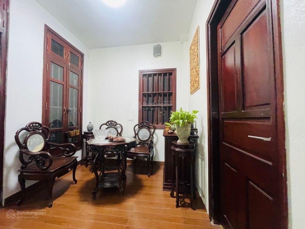 Trung tâm bát tràng  ô tô tải tránh  ở sướng  kinh doanh