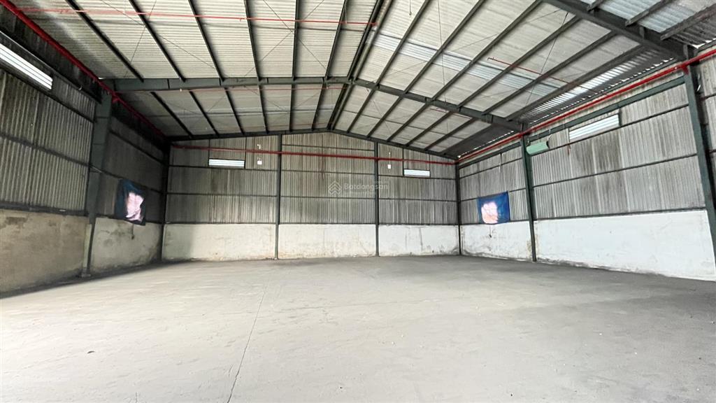 Cho thuê kho 400m2 có pccc tự động giá chỉ 44tr gần ngã tư gò dưa