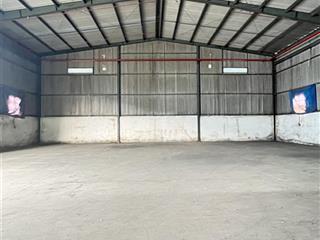 Cho thuê kho 400m2 có pccc tự động giá chỉ 44tr gần ngã tư gò dưa
