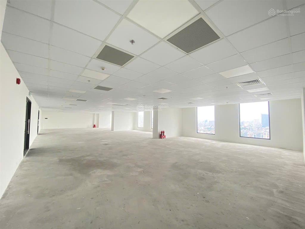 Cho thuê văn phòng hạng a rox tower  hồ tùng mậu  sàn đẹp, ưu đãi tới 5 tháng tiền thuê
