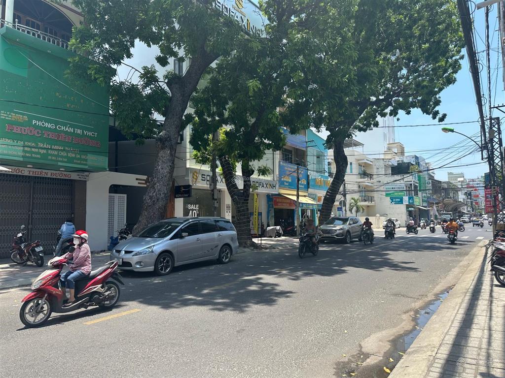 Bán nhà 4 tầng mặt tiền đường thống nhất diện tích 133m2 ngang 4,7m vuông vắn giá chỉ 18 tỷ