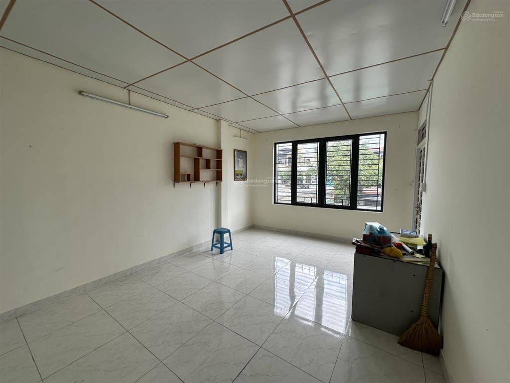 Bán căn góc mặt tiền đường nguyễn thị minh khai diện tích 171m2 ngang 6m vuông vức giá chỉ 250tr/m2