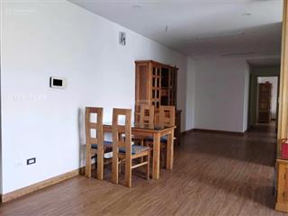 Chính chủ bán căn 107m, 3pn, 2wc full nội thất nhập khẩu. cc time tower, 35 lê văn lương giá 7,8 tỷ
