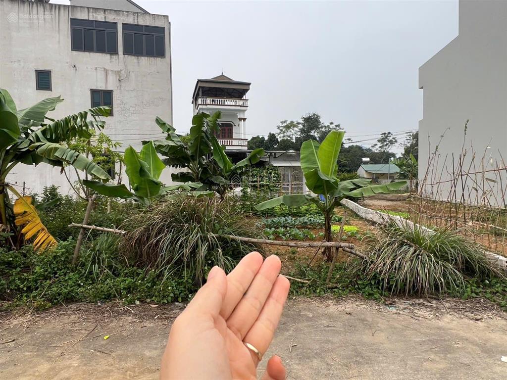 Bán đất 2 mặt tiền vị trí siêu đẹp