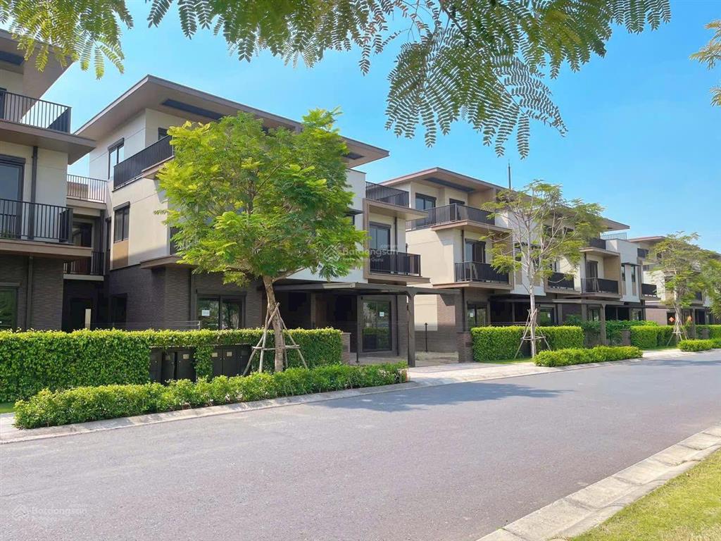 Nhà phố vườn khu đô thị izumi city. mẫu nhà ngang 7x20,5m (143,5m2) nhà sẵn bàn giao  sổ hồng .