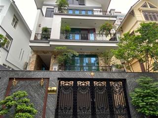 Biệt thự hàm nghi, lô góc, 205m2mt 10m, gara 3 ôtô, vỉa hè, ôtô tránh, kd đỉnh, khu toàn nhà giàu
