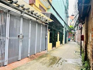 Trần cung  hoàng quốc việt, 66m2, ô tô đỗ cửa, 9 phòng ngủ, kinh doanh sầm uất, 10m ra mặt phố
