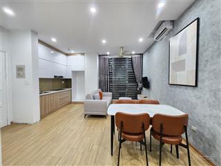 Bán cc 3pn ở sapphire palace, nhỉnh 6 tỷ vnd, 95m 3 ngủ 2wc full nt 0989 996 ***