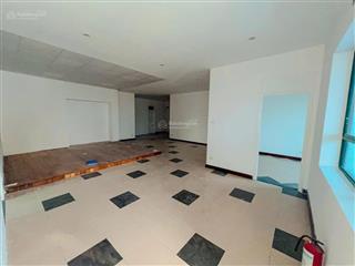 Bán cc tại 173 xuân thủy, nhỉnh 6 tỷ, 100m2, 3pn, 2wc  0989 996 ***