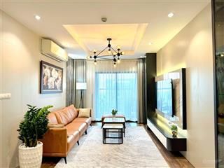 Chính chủ cần bán căn hộ 105m2 gồm 3 ngủ 2wc tầng trung tòa ct2 trung văn 0989 996 ***