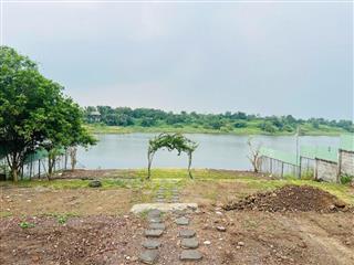 Bán gấp 2 lô liền kề 950tr giáp hồ ở Đất Đỏ - Bà Rịa Vũng Tàu