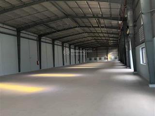 ### bán xưởng dt 2500m và 2000m kcn đức hòa long an