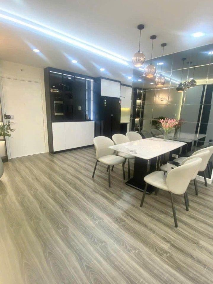 Bán căn hộ chung cư Khu đô thị Ciputra – 3PN – Giá tốt nhất – Sổ đỏ sẵn sàng.