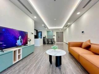 Bán gấp căn hộ chung cư N03T5 Ngoại Giao Đoàn – DT 185m2 ( 4pn) – Sổ lâu dài.