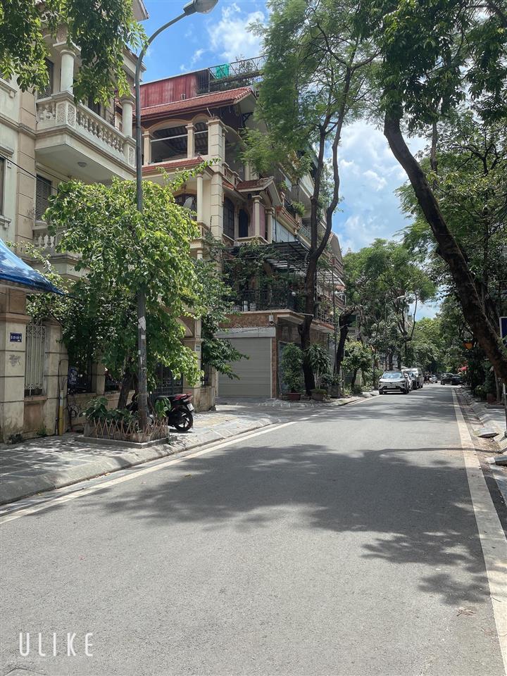 Bán nhà khu đô thị định công  diện tích 73m2  5 tầng  mặt tiền 5,41 mét  vỉa hè