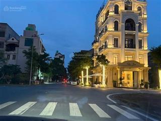 Bán nhà phân lô tam trinh  diện tích 60 m2  5 tầng  lô góc  vỉa hè  giá 23,1 tỷ