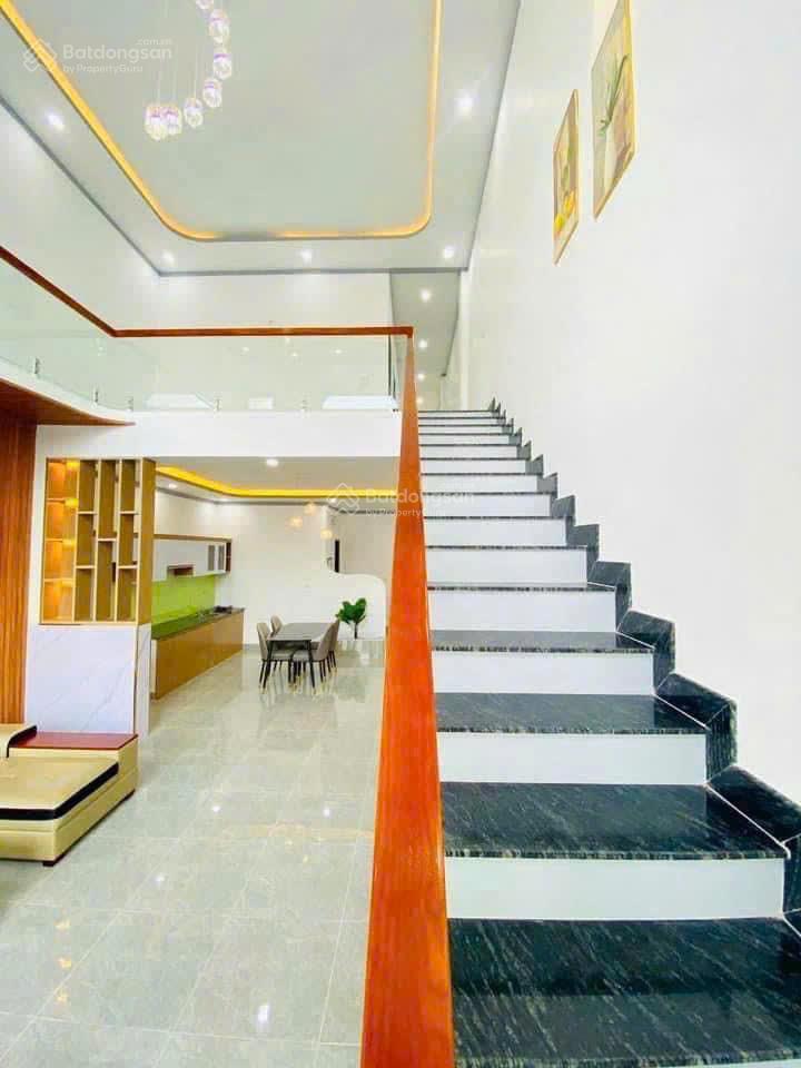 Chính chủ bán nhà trệt lửng mới xây gần trung tâm biên hòa, cổng sau văn miếu trấn biên