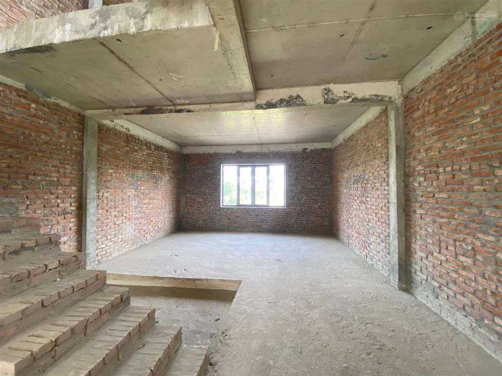 Hàng hiếm liền kề long việt riverside 84m2 hướng mặt sông và công viên.  0962 202 ***