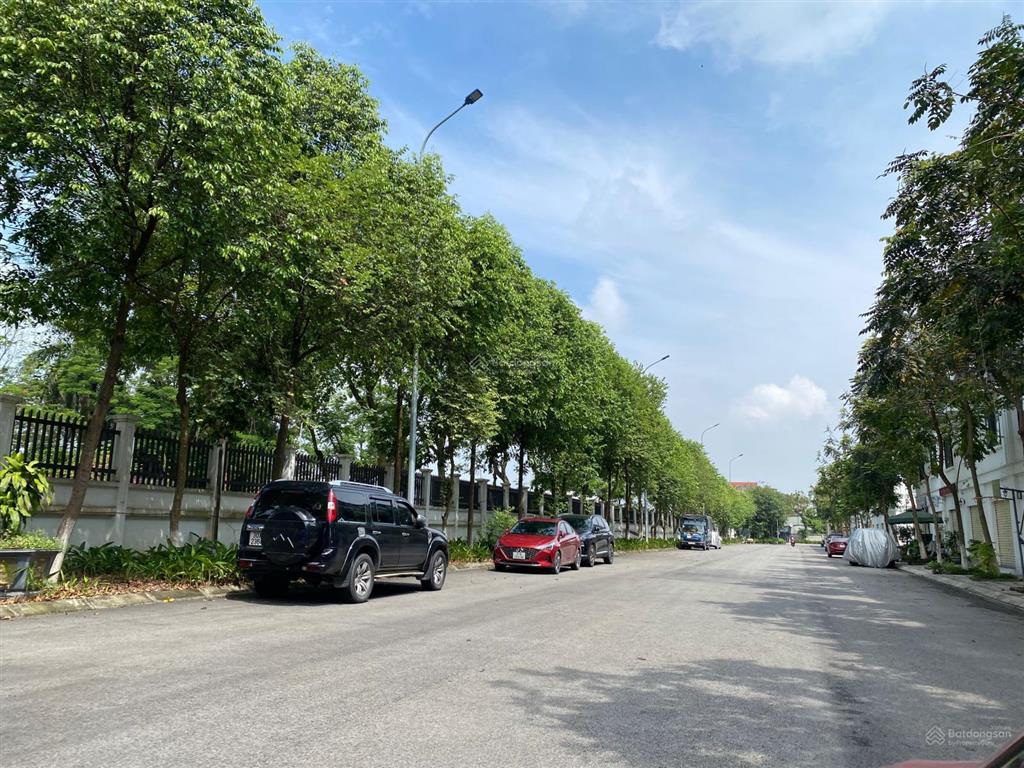 Hàng hiếm liền kề long việt riverside 84m2 hướng mặt sông và công viên.  0962 202 ***