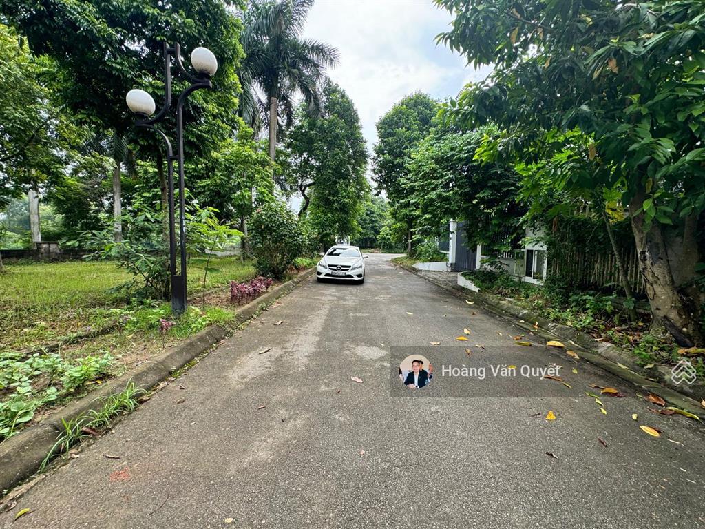 Bán biệt thự đơn lập 372m2 khu biệt thự quang minh view sông cực hiếm giá 7x tr/m2.  0962 202 ***