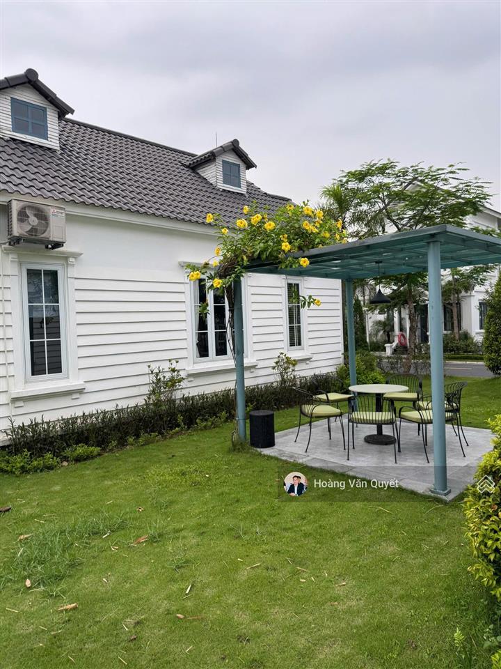 Bán biệt thự bích liên 260m2 sẵn nội thất giá 4,1 tỷ có sổ 1 tầng 2 phòng ngủ.  0962 202 ***
