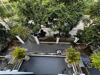 Bán biệt thự đơn lập hoàn thiện 351m2 đường hoa ngọc lan 5 phòng ngủ giá siêu tốt.  0962 202 ***