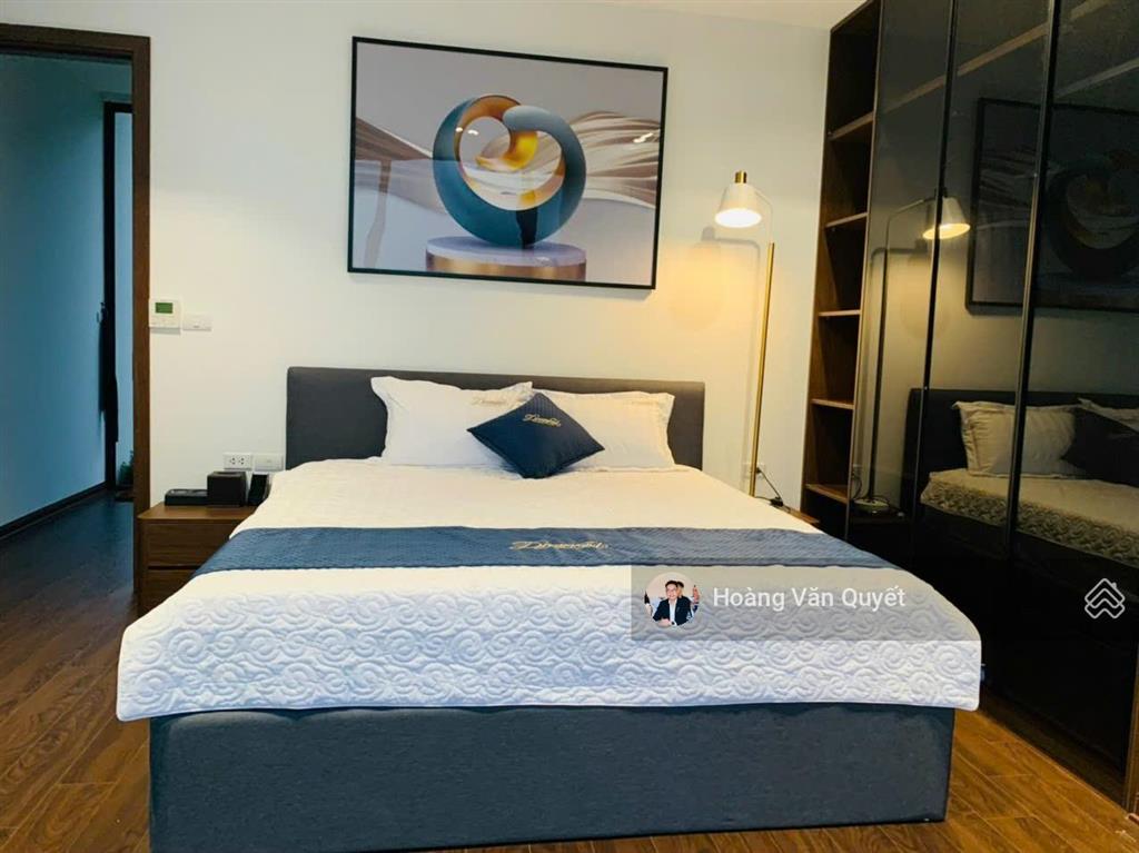 Cần bán gấp biệt thự greenvillas 150m2 3 tầng 3 phòng ngủ sổ lâu dài view đồi thông.  0962 202 ***