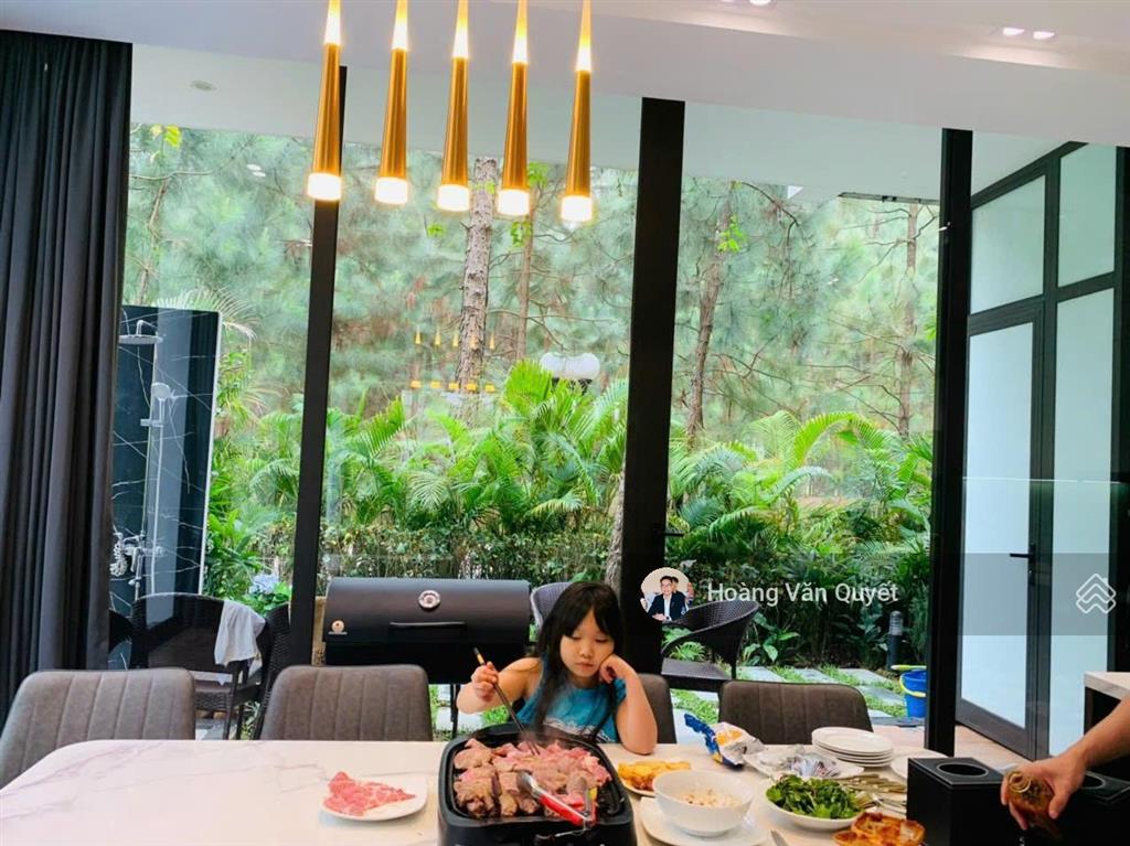 Cần bán gấp biệt thự greenvillas 150m2 3 tầng 3 phòng ngủ sổ lâu dài view đồi thông.  0962 202 ***