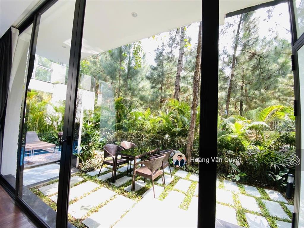Cần bán gấp biệt thự greenvillas 150m2 3 tầng 3 phòng ngủ sổ lâu dài view đồi thông.  0962 202 ***