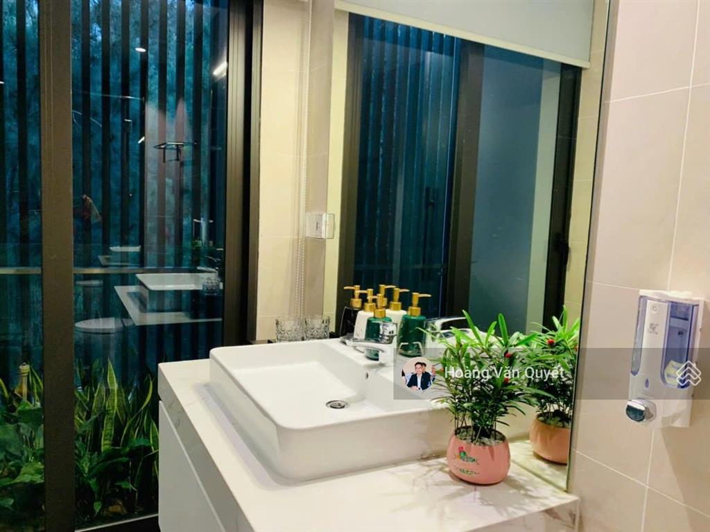 Cần bán gấp biệt thự greenvillas 150m2 3 tầng 3 phòng ngủ sổ lâu dài view đồi thông.  0962 202 ***