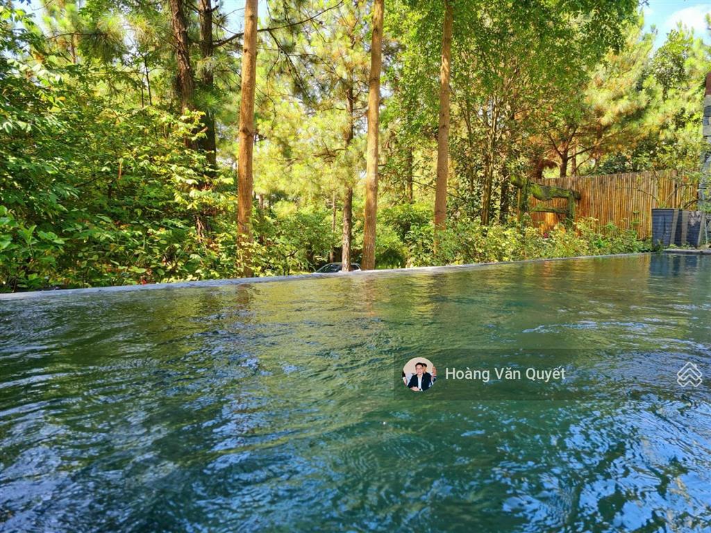 Chính chủ bán biệt thự 323m2 hilltop flamingo đại lải 3 phòng ngủ giá 8,x tỷ.  0962 202 ***