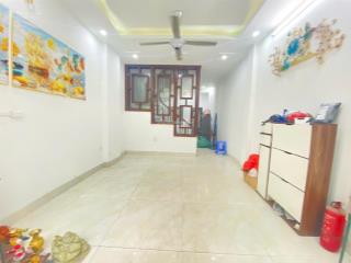 Chính chủ gửi bán nhà phương canh, đường ô tô
