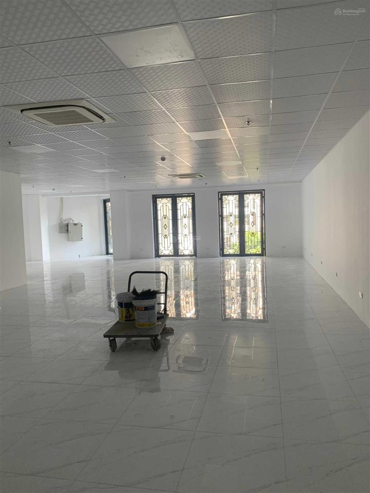 Cho thuê văn phòng iris garden, mỹ đình 100m2 hoàn thiện đẹp giá từ 15tr/tháng