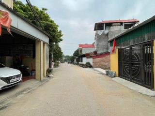 BÁN GẤP LÔ ĐẤT TRỤC CHÍNH KINH DOANH XÓM CHÁM ĐỊNH TRUNG 152M ĐƯỜNG Ô TÔ GIÁ 2,15 TỶ, SĐCC 0988296228