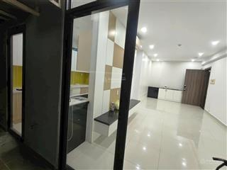 Cần bán căn hộ la astoria 2, tầng cao, view landmark, 3pn, 2wc, giá 4.55 tỷ bao thuế phí