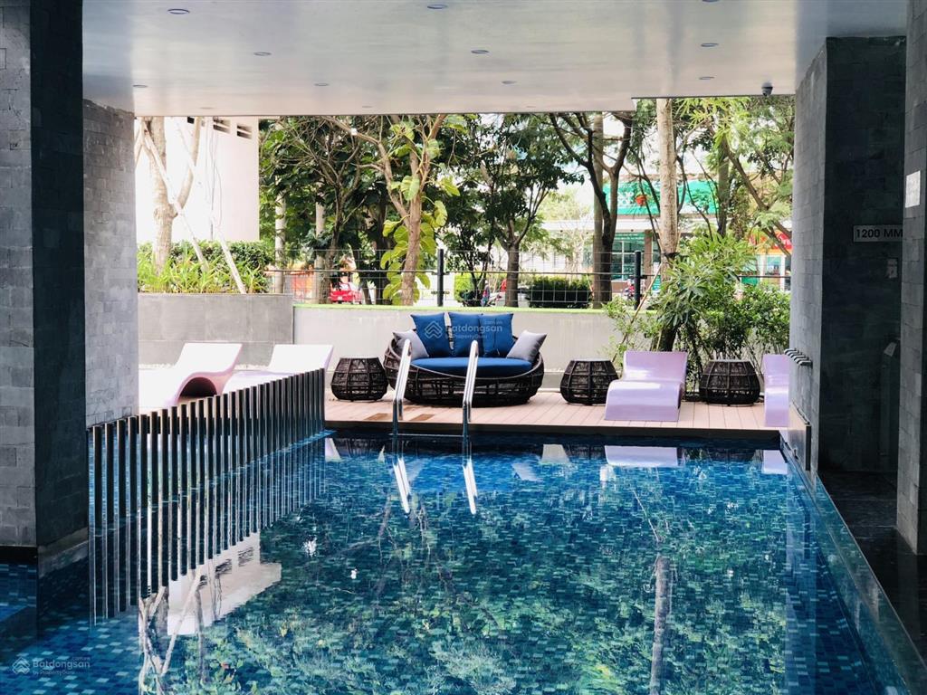 Bán căn hộ 3pn 2wc, đã có sổ, hỗ trợ vay, giá 6.xx tỷ, 122m2 tại kris vue, bình trưng đông, q2, hcm