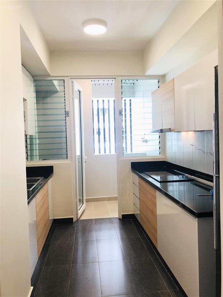 Bán căn hộ 3pn 2wc, đã có sổ, hỗ trợ vay, giá 6.xx tỷ, 122m2 tại kris vue, bình trưng đông, q2, hcm