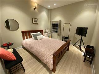 Bán nhà phố quán thánh, ba đình, căn góc 34m2, 4t, 8.6 tỷ cách phố 10m