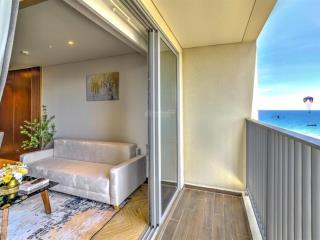 Tôi cần cho thuê căn hộ 5* 1 pn đà nẵng wyndham view biển 68 m2 giá 28 triệu/th.  0766 827 ***.